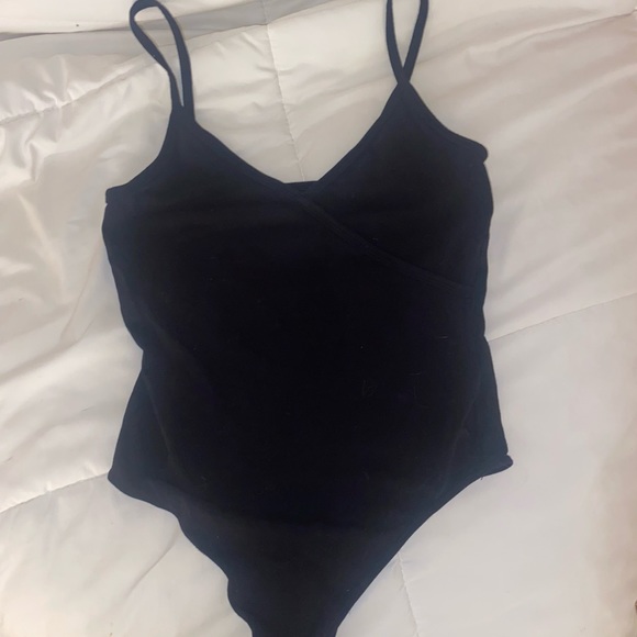 Cross cross bodysuit - Picture 1 of 2